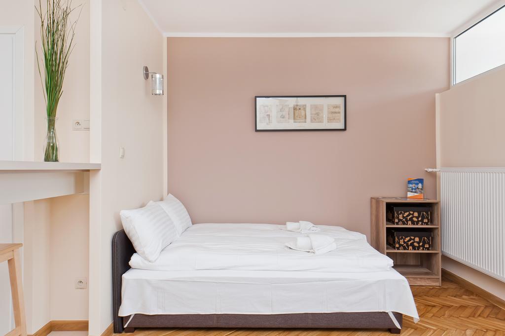Apartamenty Sun & Snow Krakow Old Town Buitenkant foto